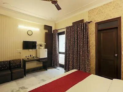 Urban Luxe Hotel New Delhi